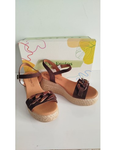 SANDALIAS CADENA MARRON